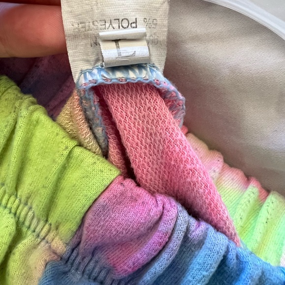 Zaful | Tie-Dye Crop Tank and Shorts Set - Picture 7 of 14